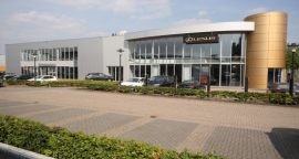 Uitbreiding showroom Lexus